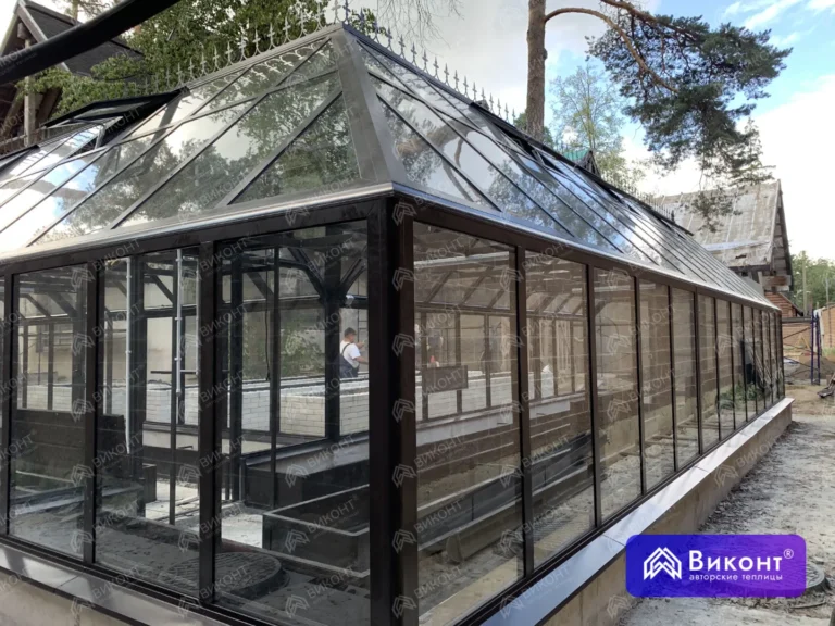 #310 Угловая теплица 45° 3×10×10 м в серо-коричневом цвете RAL 8019 (18)