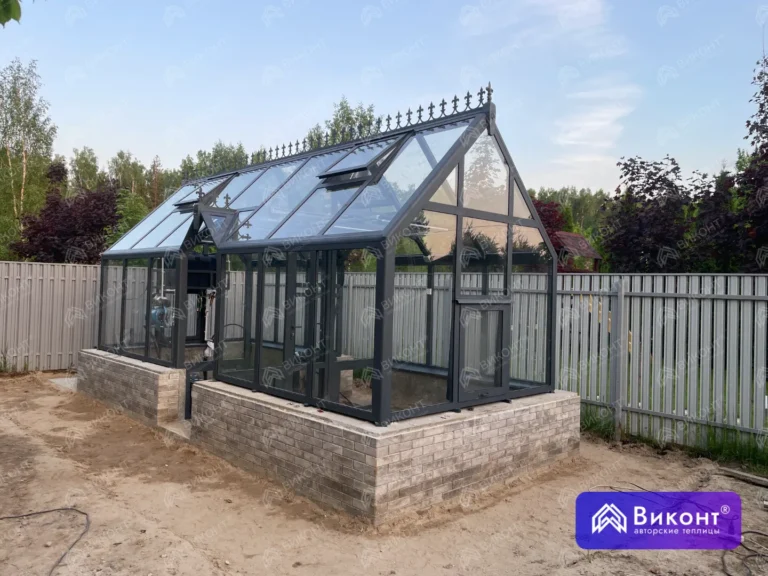 #369 Теплица «Эвелин» 45° 2,5×6 м (проходная) 2 фронтона и 2 перегородк (1)