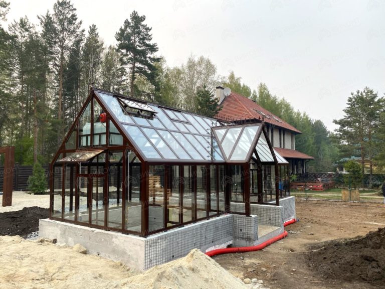teplica-iz-steklopaketov-so-skvoznym-prohodom-36h85-m-v-ekaterinburge-232-34