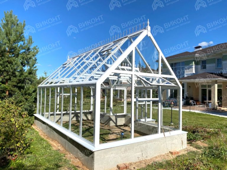 Теплица английская 3x6 м декоративным коньком #178